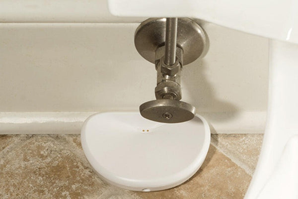 Check Toilets and Faucets for Leaks - Munro Industries