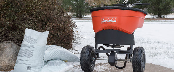 Agri-Fab 130 lb. Ice Melt Push Spreader - 45-0548 | RogueFuel.ca