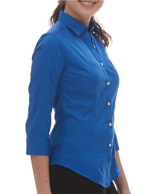 Van Heusen Women's Three-Quarter Sleeve Baby Twill Dress Shirt - 18CV527