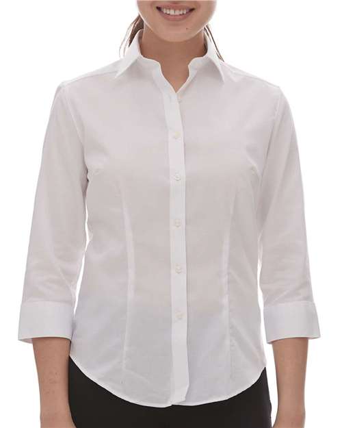 Van Heusen Women's Three-Quarter Sleeve Baby Twill Dress Shirt - 18CV527