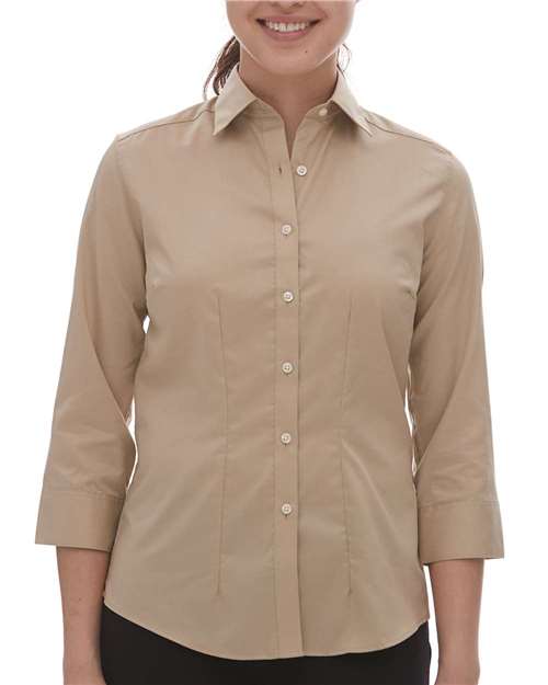 Van Heusen Women's Three-Quarter Sleeve Baby Twill Dress Shirt - 18CV527