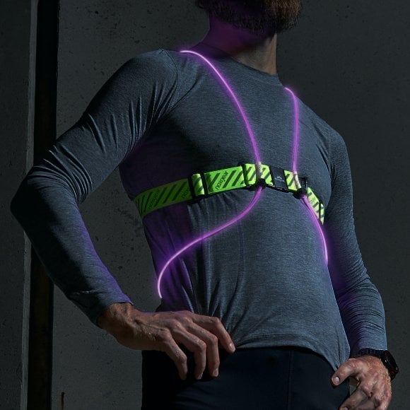 Secure Fit Engineered to fit better than ever, Tracer2 features an adjustable chest strap and new Fit Clip system to keep fiber optics bounce-free for a weightless, natural feel.