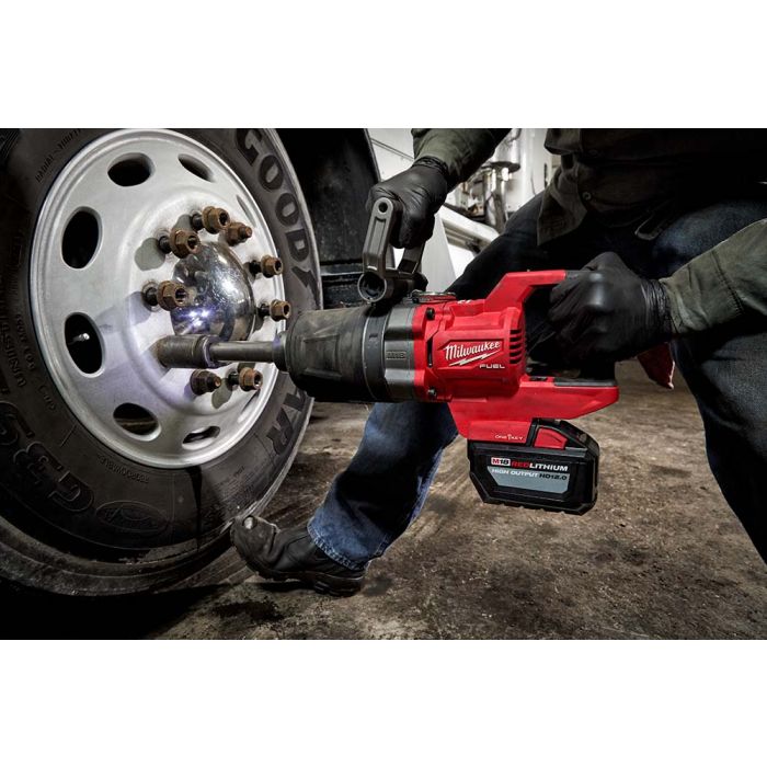 Milwaukee M18 FUEL 18 Volt 1" D-Handle Ext. Anvil High Torque Impact Wrench w/ ONE-KEY Model
