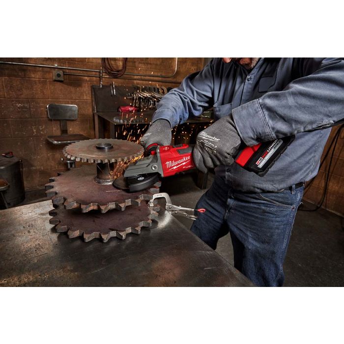 Milwaukee M18 FUEL 5" Flathead Braking Grinder, Slide Switch Lock-On Model